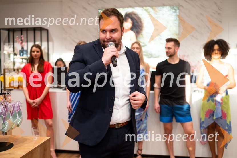  Anže Marčun, vodja marketinga, LiscaOtvoritev nove Liscine prodajalne