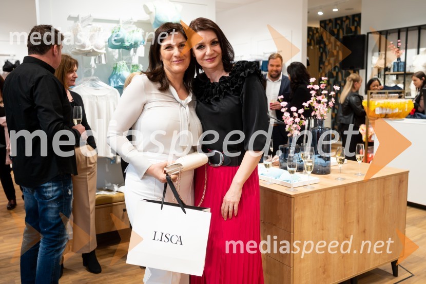  Nuša Vidmar, Hotel Ajdovec, Sevnica;  Tamara Busar, vodja projektov v marketingu, LiscaOtvoritev nove Liscine prodajalne
