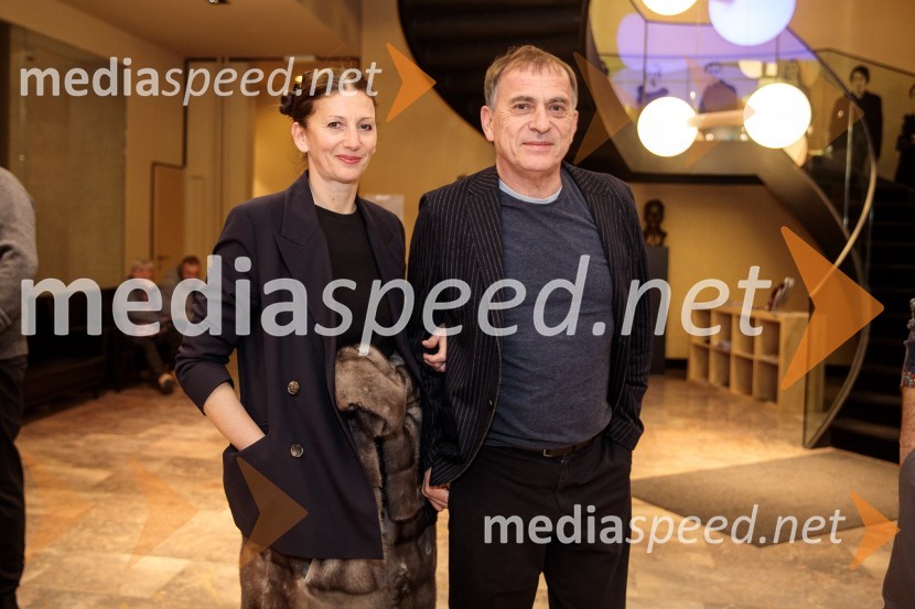  Sanja Nešković Peršin, balerina, nekdanji umetniški vodja SNG Opera in baleta Ljubljana ;  Blaž Peršin, direktor Muzeja in galerije mesta LjubljaneLunapark, premiera drame