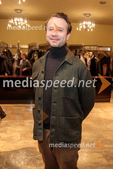  Nik  Škrlec, igralecLunapark, premiera drame