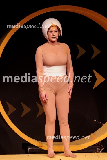  Karin Komljanec, igralkaLunapark, premiera drame