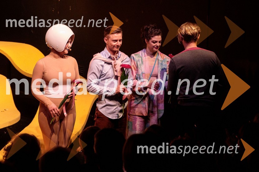  Karin Komljanec, igralka;  Jure Rajšp, igralec;  Diana  Kolenc, igralka;  ... Lunapark, premiera drame