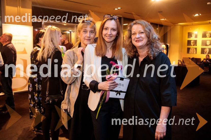  Barbara Hieng Samobor, direktorica in umetniška vodja MGL;  Jelena Kajgo;  Tijana Zinajić, režiserka, igralkaLunapark, premiera drame