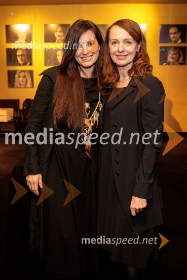  Ana Horvat Dolinar, igralka;  Bernarda Oman, igralkaLunapark, premiera drame