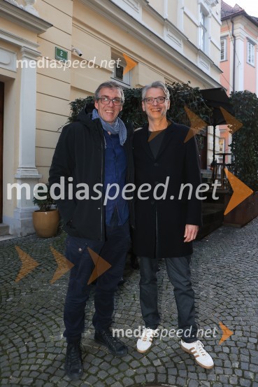  Mare Bulc, režiser;  Primož Ekart, igralec, režiserPalčica, premiera lutkovne predstave