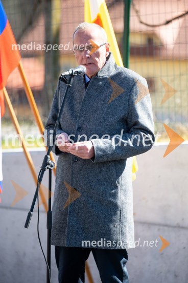  Darko Ratajc, župan, občina Slovenske KonjiceV Slovenskih Konjicah slovesna otvoritev 11 novih najemnih stanovanj SSRS