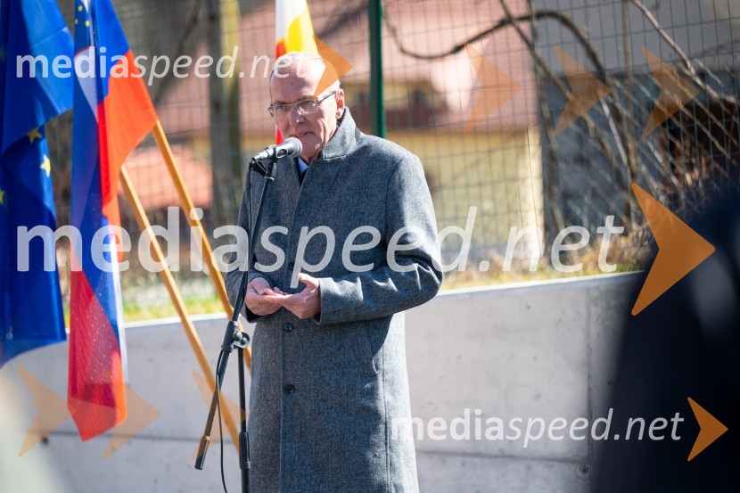  Darko Ratajc, župan, občina Slovenske KonjiceV Slovenskih Konjicah slovesna otvoritev 11 novih najemnih stanovanj SSRS