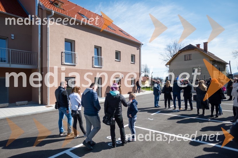 V Slovenskih Konjicah slovesna otvoritev 11 novih najemnih stanovanj SSRS