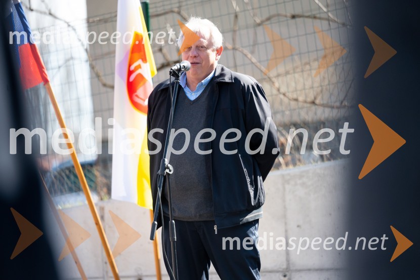  Tomaž Rihtaršič, direktor, Stanovanjsko podjetje Konjice d.o.oV Slovenskih Konjicah slovesna otvoritev 11 novih najemnih stanovanj SSRS