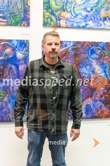  Slaven Lunar Kosanovic, hrvaški grafitar in multidisciplinarnega umetnikRecycle or Try, otvoritev razstave v UGM