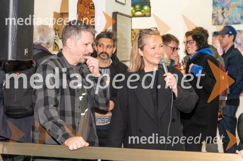  Slaven Lunar Kosanovic, hrvaški grafitar in multidisciplinarnega umetnik;  Simona Vidmar, kustosinjaRecycle or Try, otvoritev razstave v UGM