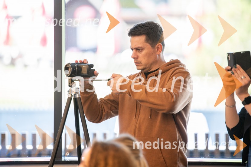  Angel VasilovskiPredstavitev Makarske riviere in Zabiokovlja, novinarska konferenca