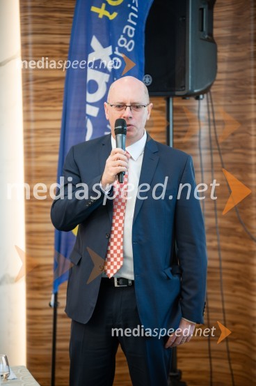   Ante Jurišić,  direktor, TZO Baška VodaPredstavitev Makarske riviere in Zabiokovlja, novinarska konferenca