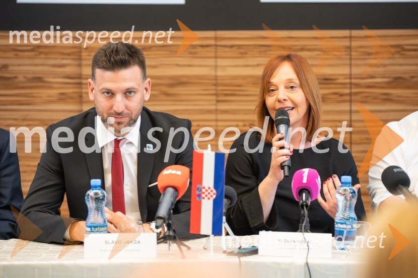  Slavo Jakša, direktor, Park prirode Biokovo;  Ružana Kovač, vodja marketinga in promocijskih aktivnosti, Park prirode BiokovoPredstavitev Makarske riviere in Zabiokovlja, novinarska konferenca