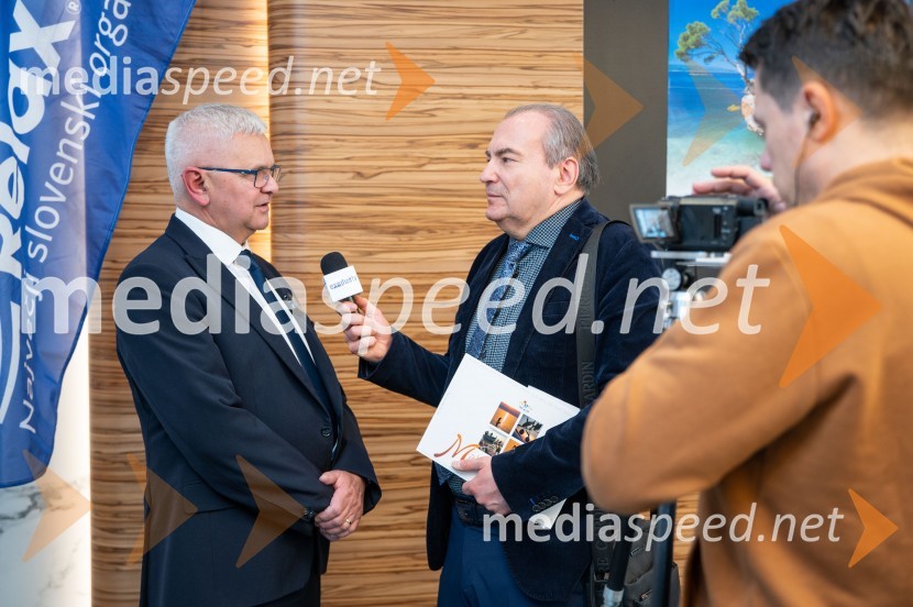  Jože Režonja, direktor odnosov z javnostmi, Relax Turizem;  Mario Berdič, likovni kritik in kustos;  Angel VasilovskiPredstavitev Makarske riviere in Zabiokovlja, novinarska konferenca