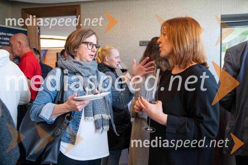  ... ;  Ružana Kovač, vodja marketinga in promocijskih aktivnosti, Park prirode BiokovoPredstavitev Makarske riviere in Zabiokovlja, novinarska konferenca