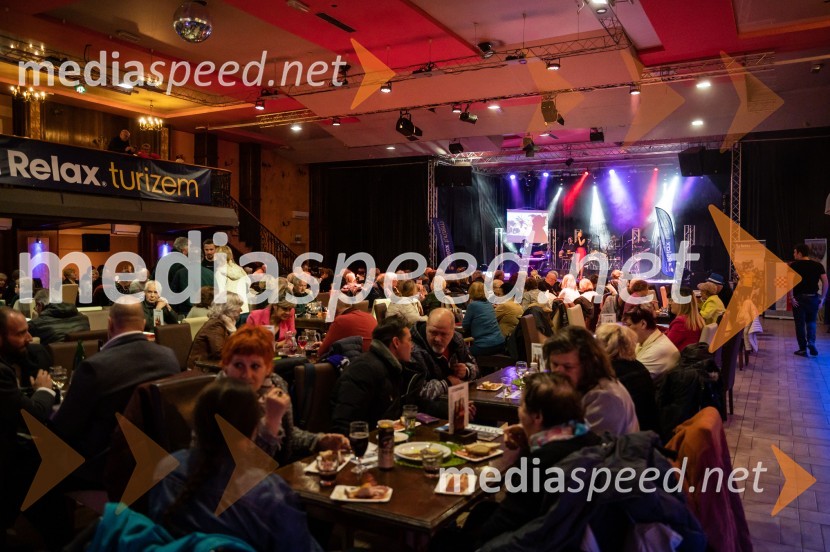 Zabavno-glasbeni večer s predstavitvijo Makarske riviere in Zabiokovlja