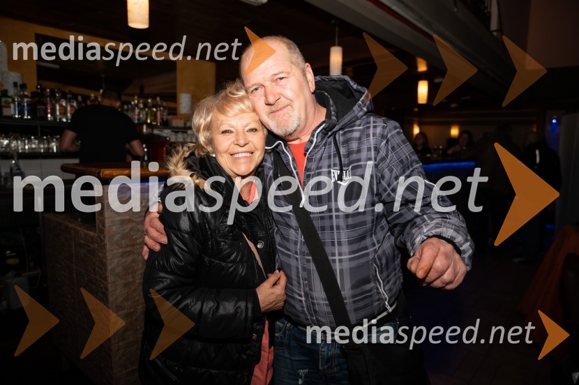 Zabavno-glasbeni večer s predstavitvijo Makarske riviere in Zabiokovlja