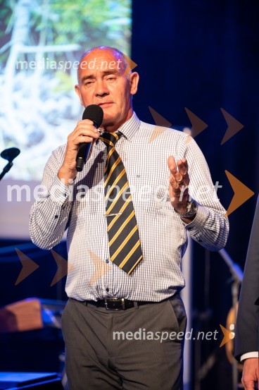  Tonći Lalić, vodja marketinga in promocijskih aktivnostih, TZO MakarskaZabavno-glasbeni večer s predstavitvijo Makarske riviere in Zabiokovlja