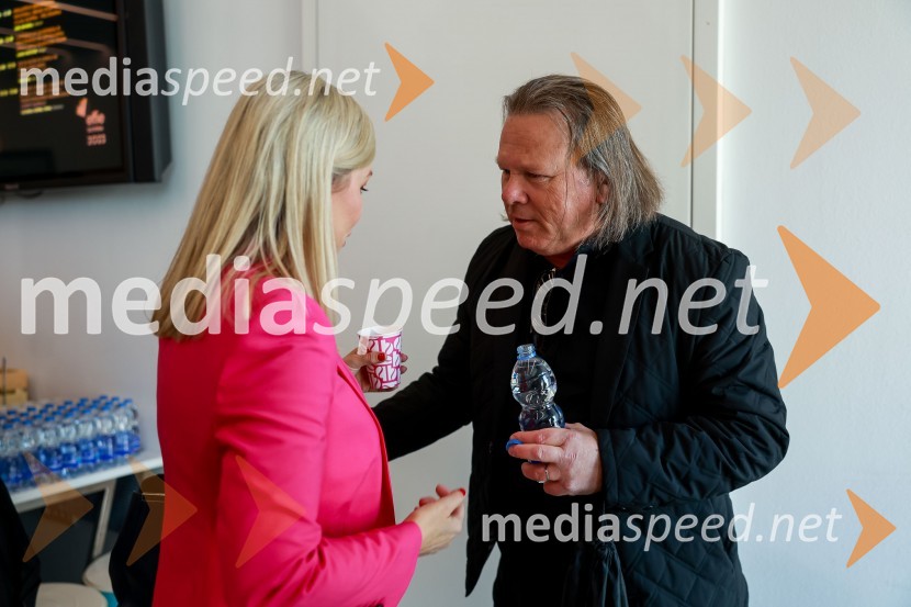  Mojca Briščik, direktorica SOZ (Slovenska oglaševalska zbornica);  Tomaž Žontar, vodja razvoja storitev in inovacij, Europlakat d.o.o.Effie dan 2023