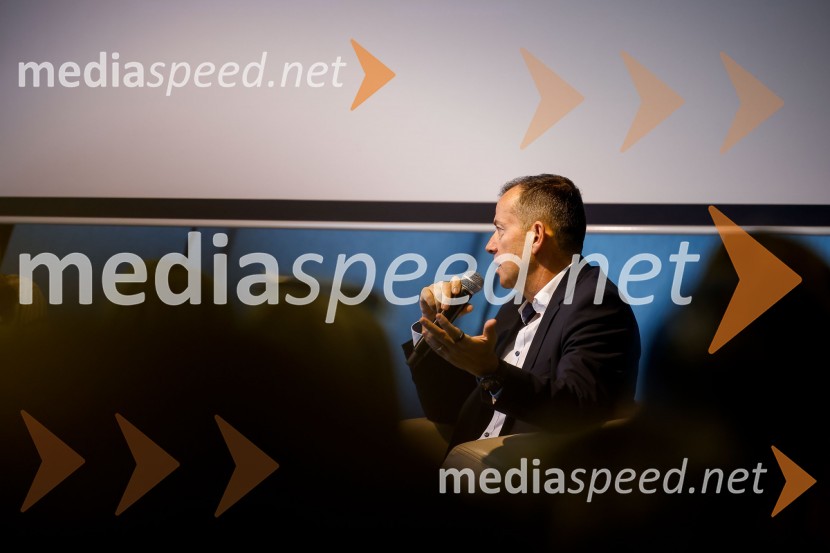  Enzo Smrekar, predsednik uprave Droge Kolinske in glavni direktor strateškega poslovnega področja v Atlantic Grupi, predsednik SZS, podpredsednik Olimpijskega komiteja SlovenijeEffie dan 2023