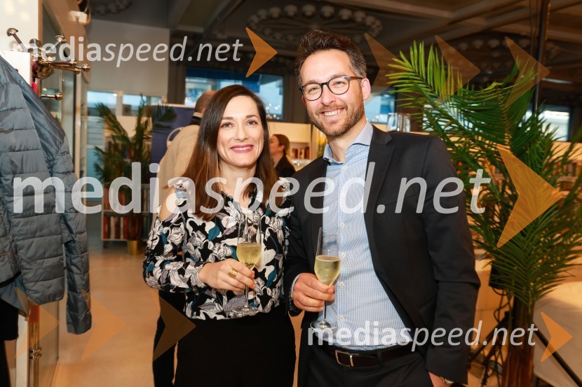  Olivera Rosulnik, soustanoviteljica in namestnica direktorija, GORR;  Gregor Rosulnik, direktor, GORRPoslovna liderka in poslovni lider leta 2023