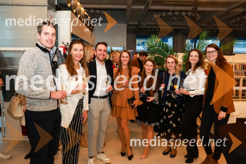 Poslovna liderka in poslovni lider leta 2023