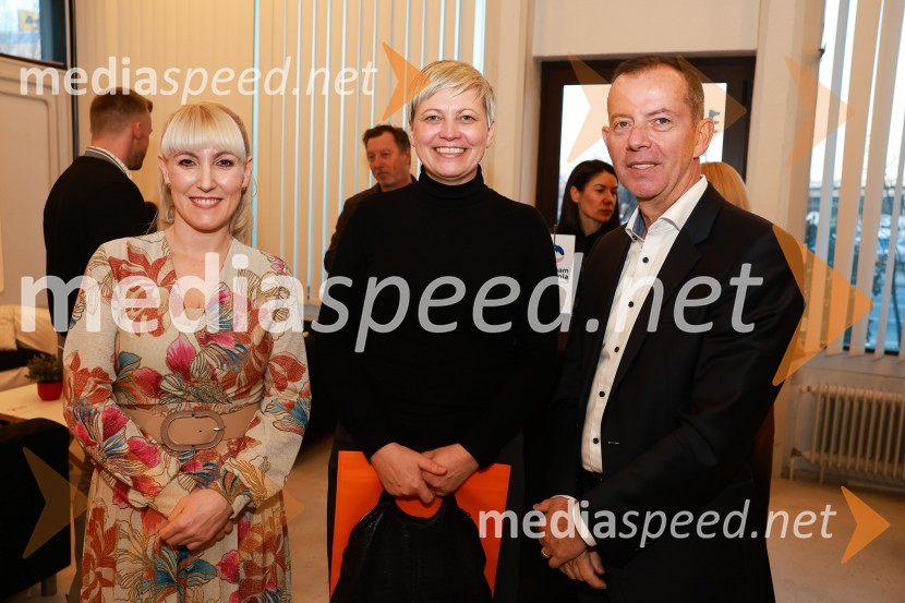  Ana Petrič, direktorica DEOS Centra starejših Notranje Gorice;  Katja Kraškovic, predsednica uprave, GEA College;  Enzo Smrekar, predsednik uprave Droge Kolinske in glavni direktor strateškega poslovnega področja v Atlantic Grupi, predsednik SZS, podpredsednik Olimpijskega komiteja SlovenijePoslovna liderka in poslovni lider leta 2023