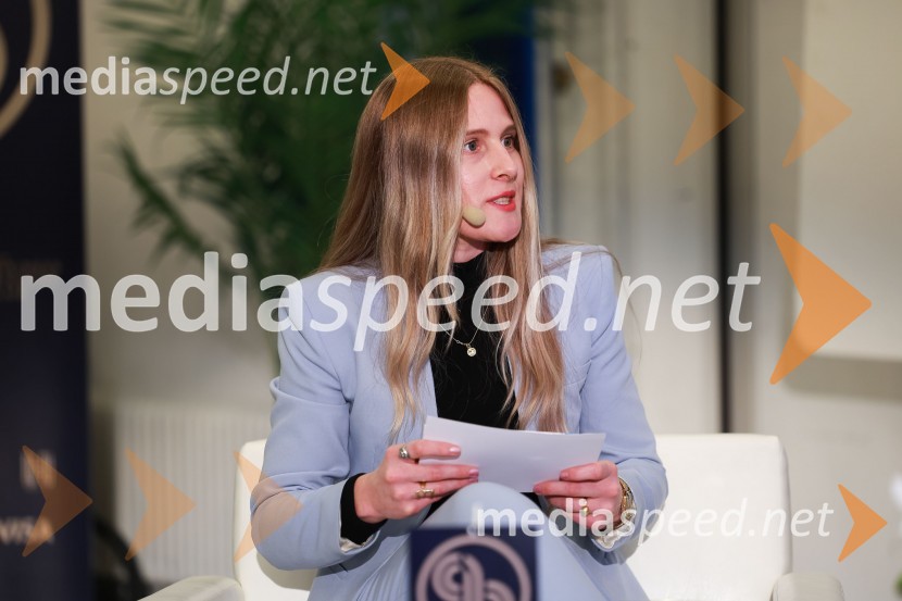  Tonja Avsenik, AmCham (Ameriška gospodarska zbornica), direktorica platforme YOUng. Poslovna liderka in poslovni lider leta 2023