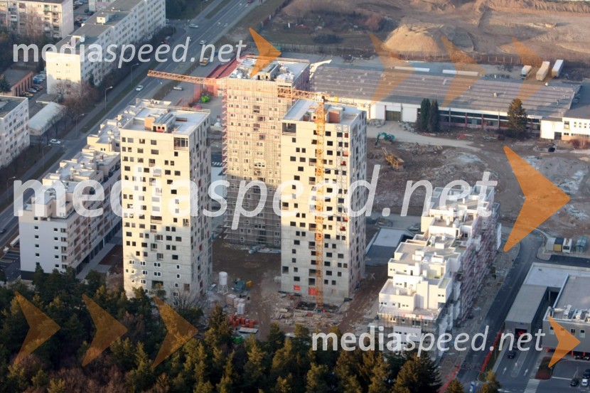 Stanovanjski kompleks Betnavski park MariborMaribor in okolica iz zraka