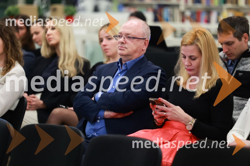 prof. dr. Dejan Verčič, raziskovalec, partner in direktor za znanje, StratkomPoslovna liderka in poslovni lider leta 2023