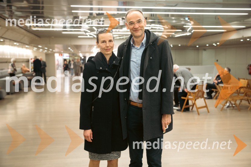  Mojca Salkič;  Aleksander Salkič, korporativno komuniciranje, A137. Slovenski glasbeni dnevi, otvoritveni koncert