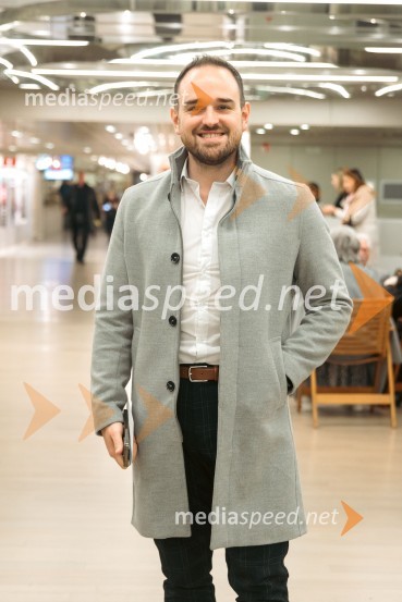  Žiga Lakner, pevec37. Slovenski glasbeni dnevi, otvoritveni koncert