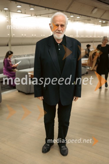  Mitja Meršol, nekdanji poslanec in dolgoletni urednik časopisa Delo37. Slovenski glasbeni dnevi, otvoritveni koncert