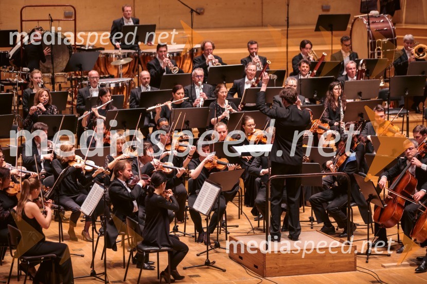  Davorin Mori, dirigent37. Slovenski glasbeni dnevi, otvoritveni koncert