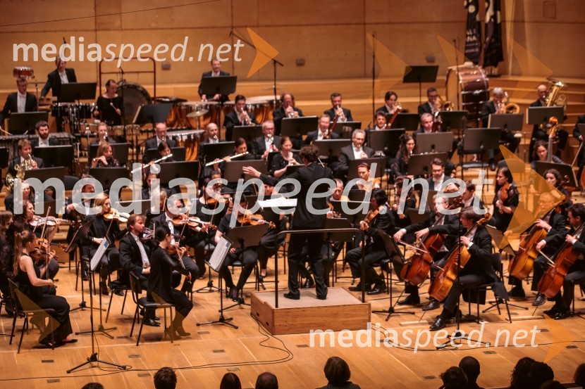  Davorin Mori, dirigent37. Slovenski glasbeni dnevi, otvoritveni koncert