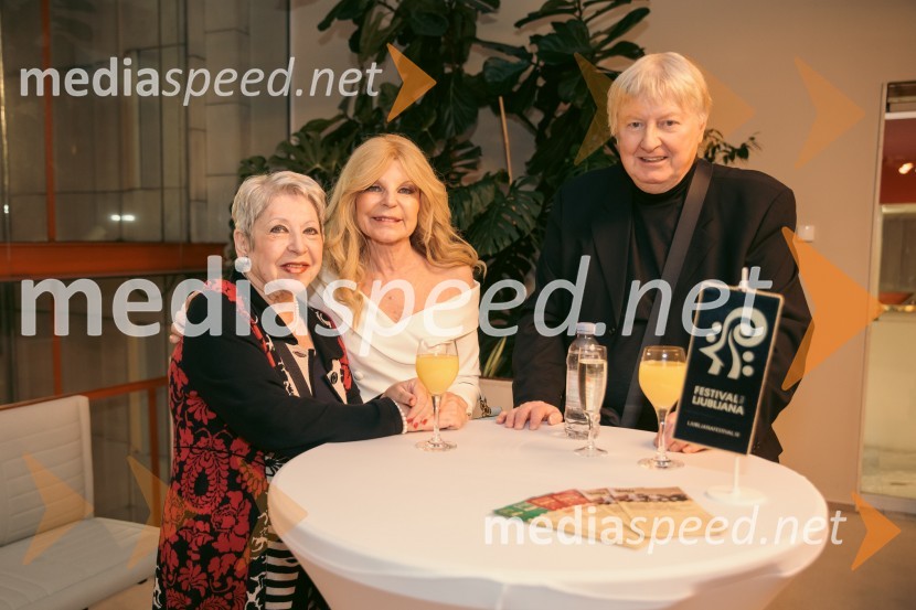  Zlatomira Nikolova, operna pevka;  Darja Kuhar Kotnik, soustanoviteljica in podpredsednica Društva za zdravje naroda;  Lovrenc Blaž Arnič, dirigent37. Slovenski glasbeni dnevi, otvoritveni koncert