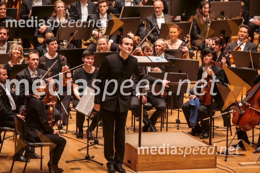  Davorin Mori, dirigent37. Slovenski glasbeni dnevi, otvoritveni koncert