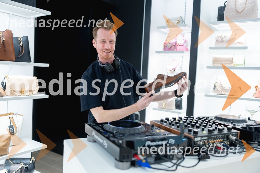 Aldo trgovina odprla svoja vrata v trgovskem centru Supernova Ljubljana