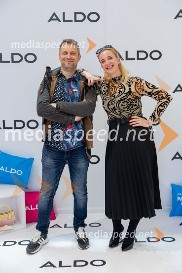  ... ;  Katja BlažičAldo trgovina odprla svoja vrata v trgovskem centru Supernova Ljubljana