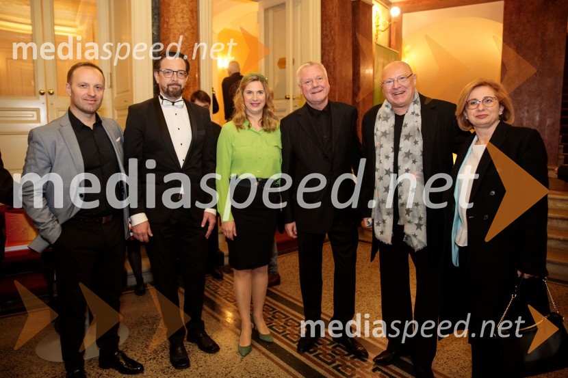  ... ;  Marko  Hribernik, dirigent, umetniški direktor opere;  Barbara Čepirlo Čičigoj, odnosi z javnostjo Opera in Balet Ljubljana;  Staš Ravter, direktor SNG Opera in balet Ljubljana;  Nace Junkar, operni pevec; mag. Anita Stojčevska, glavna izvršna direktorica SKBTrubadur, premiera opere, SNG Opera in balet Ljubljana