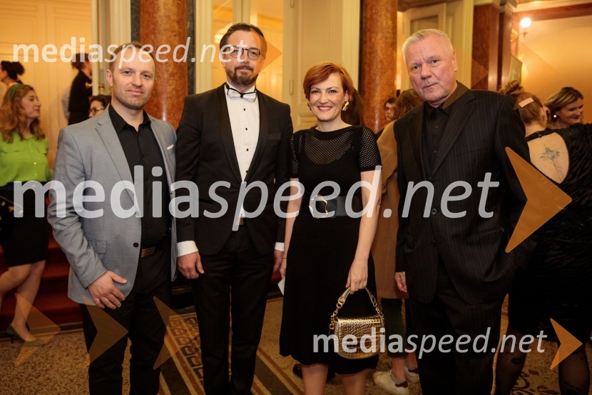  ... ;  Marko  Hribernik, dirigent, umetniški direktor opere; dr. Asta Vrečko, ministrica za kulturo;  Staš Ravter, direktor SNG Opera in balet LjubljanaTrubadur, premiera opere, SNG Opera in balet Ljubljana