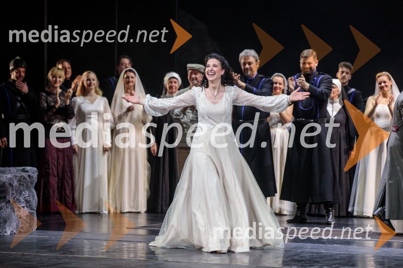  Elvira  Hasanagić, sopranistkaTrubadur, premiera opere, SNG Opera in balet Ljubljana