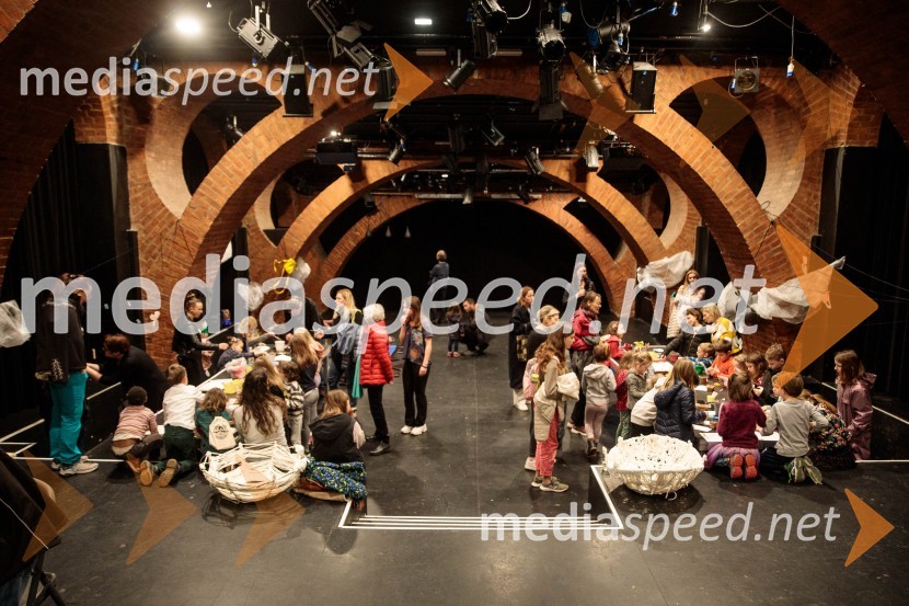 Podvodni koncert, odprtje festivala Bobri