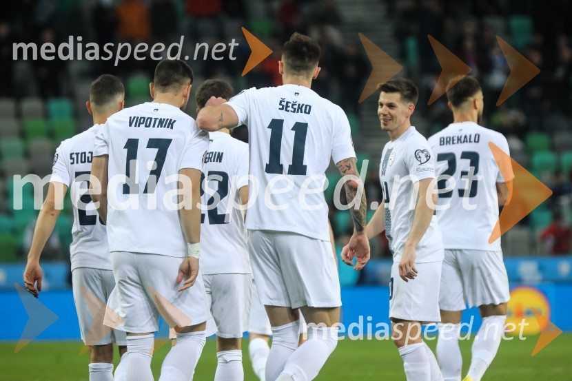  Žan Vipotnik, nogometaš, Slovenija;  Benjamin Šeško, nogometaš, Slovenija;  Miha Zajc, nogometaš, SlovenijaSlovenija - San Marino, kvalifikacije za evropsko prvenstvo 2024