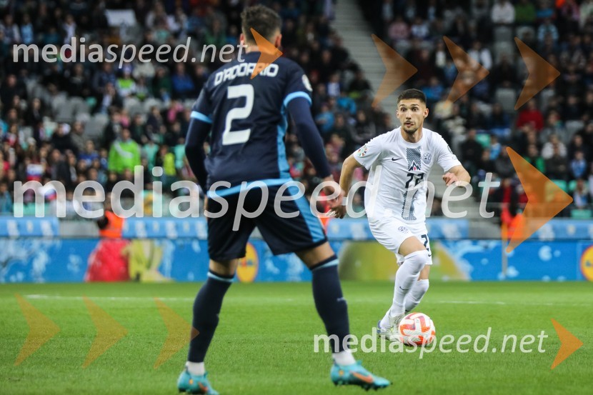  Alessandro D' Addario, nogometaš, San Marino;  Adam Gnezda Čerin, nogometaš, SlovenijaSlovenija - San Marino, kvalifikacije za evropsko prvenstvo 2024