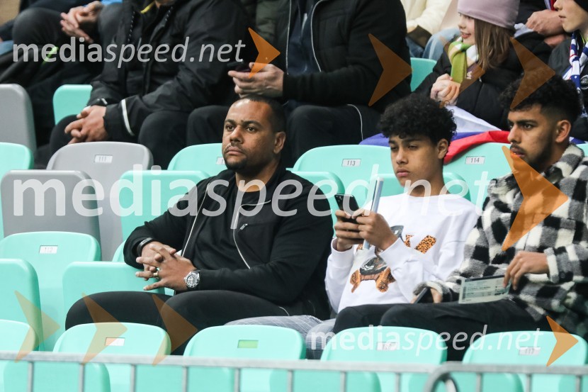  Marcos  Tavares, nekdanji nogometaš, NK Maribor;  ... ;   Marcos  Tavares JR, nogometašSlovenija - San Marino, kvalifikacije za evropsko prvenstvo 2024