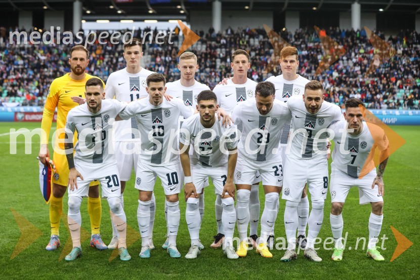  Jan Oblak, nogometaš, Slovenija;  Benjamin Šeško, nogometaš, Slovenija;  Žan  Karničnik, nogometaš, Slovenija;  Andres Vombergar, nogometaš, Slovenija;  Jaka Bijol, nogometaš, Slovenija;  Petar Stojanović, nogometaš, Slovenija;  Miha Zajc, nogometaš, Slovenija;  Adam Gnezda Čerin, nogometaš, Slovenija;  David Brekalo, nogometaš, Slovenija;  Sandi Lovrić, nogometaš, Slovenija;  Benjamin Verbič, nogometaš, SlovenijaSlovenija - San Marino, kvalifikacije za evropsko prvenstvo 2024