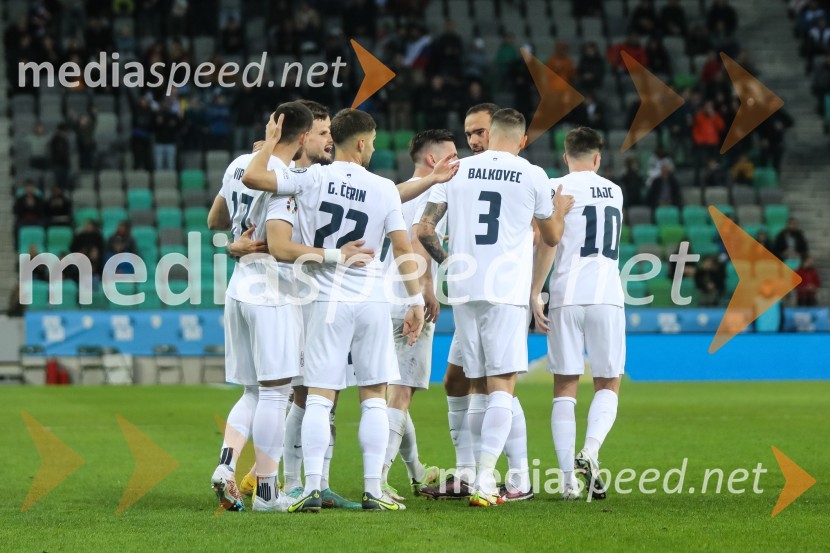  Adam Gnezda Čerin, nogometaš, NK Domžale;  Jure Balkovec, nogometaš, Empoli FC;  Miha Zajc, nogometaš, Fenerbahče SKSlovenija - San Marino, kvalifikacije za evropsko prvenstvo 2024