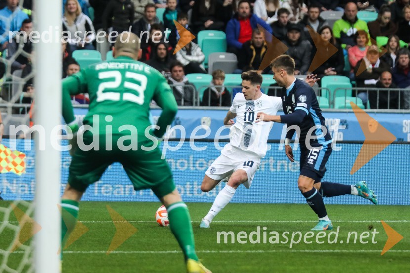  Elia Benedettini, vratar, San Marino;  Miha Zajc, nogometaš, Slovenija;  Alessandro Tosi, nogometaš, San MarinoSlovenija - San Marino, kvalifikacije za evropsko prvenstvo 2024